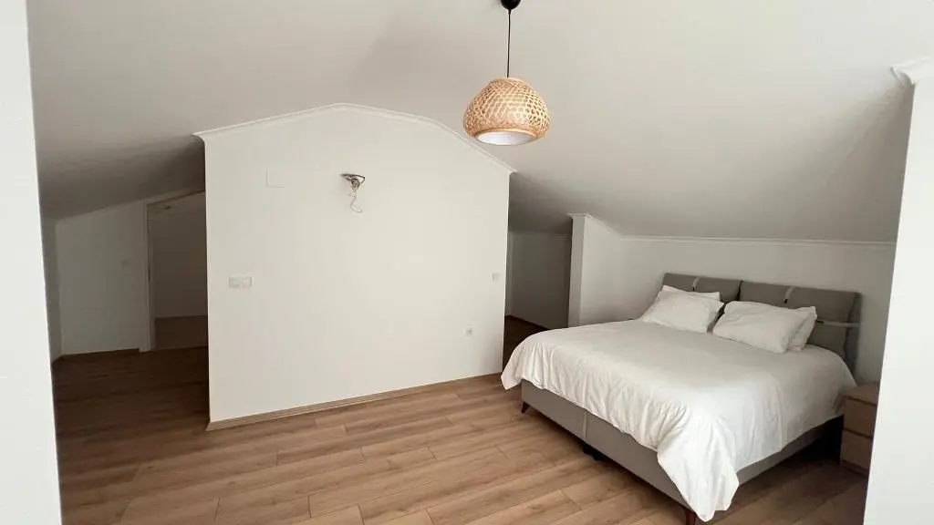 Spacious room